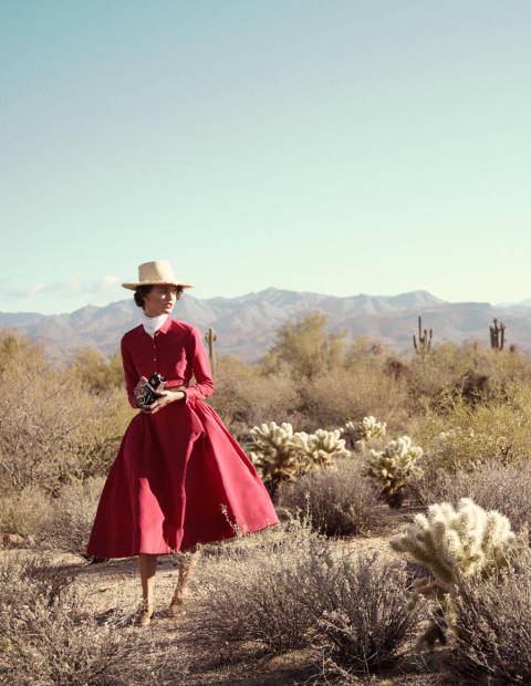 540f856779663_-_tcx-01-red-rochas-top-and-skirt-panama-hat-0313-lg