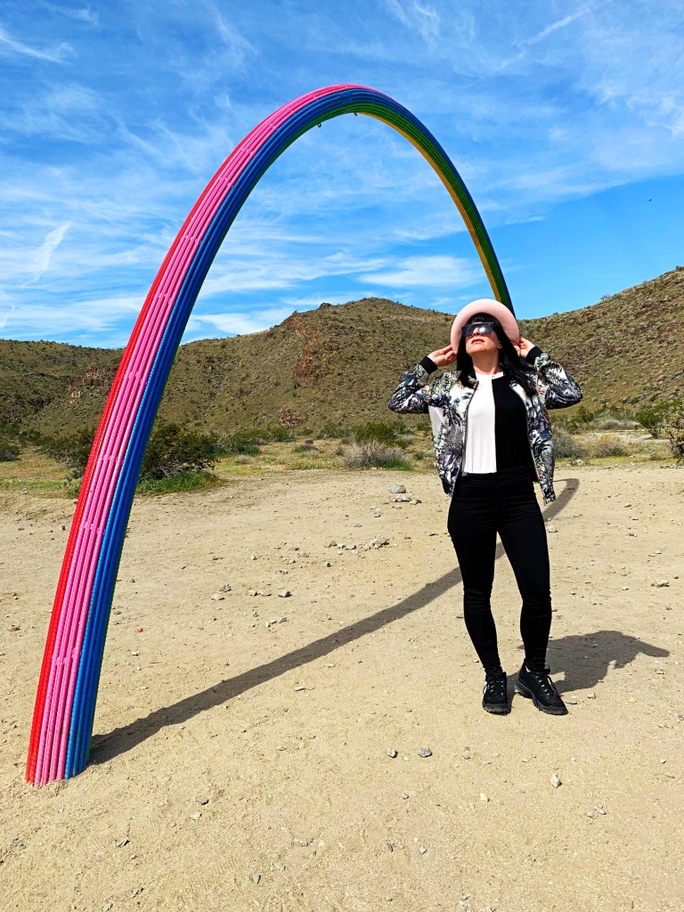 9886EF8B-66AC-4A5C-83BF-417573D265D8