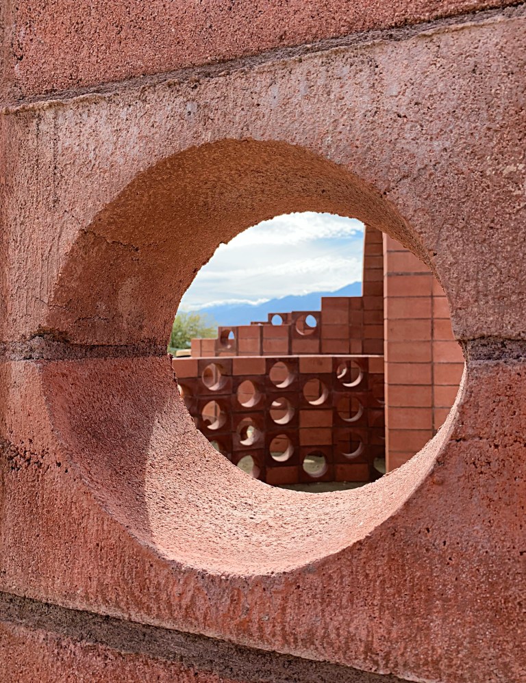 EDD7B617-766E-46EC-B09A-76DC10E3CECB